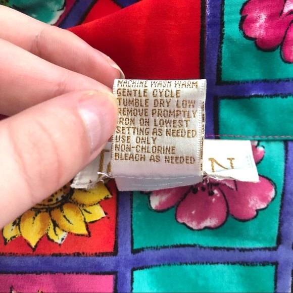 Jordan Vintage Flower Button-Up Size 12 - Picture 12 of 12